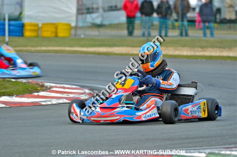 31102010-merignac-Lascombes (1093).JPG